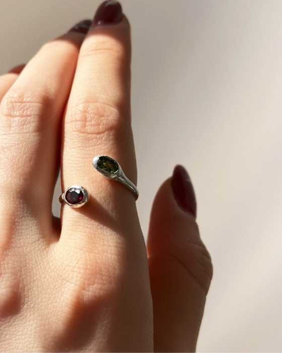 Duelle Adjustable Ring | Silver + Two Stones