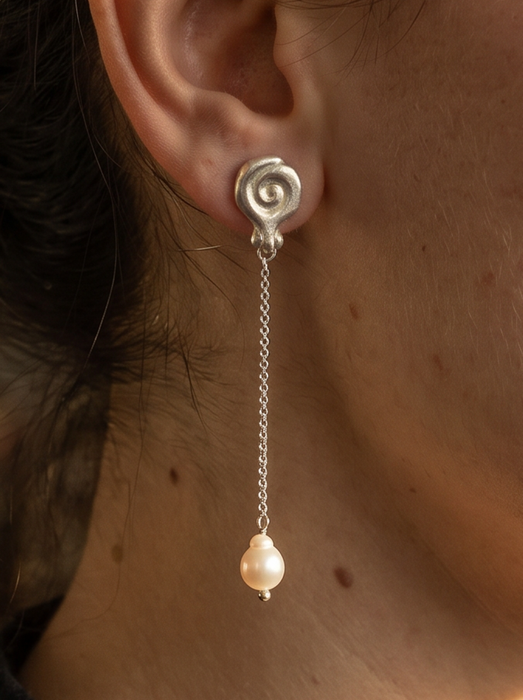 Granea Earrings | Silver + Hanging Natural Pearls