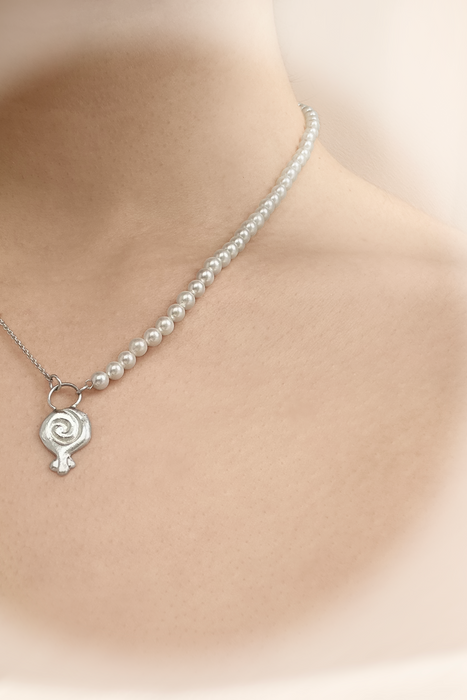 Granea Necklace | Silver + Pearl Strand