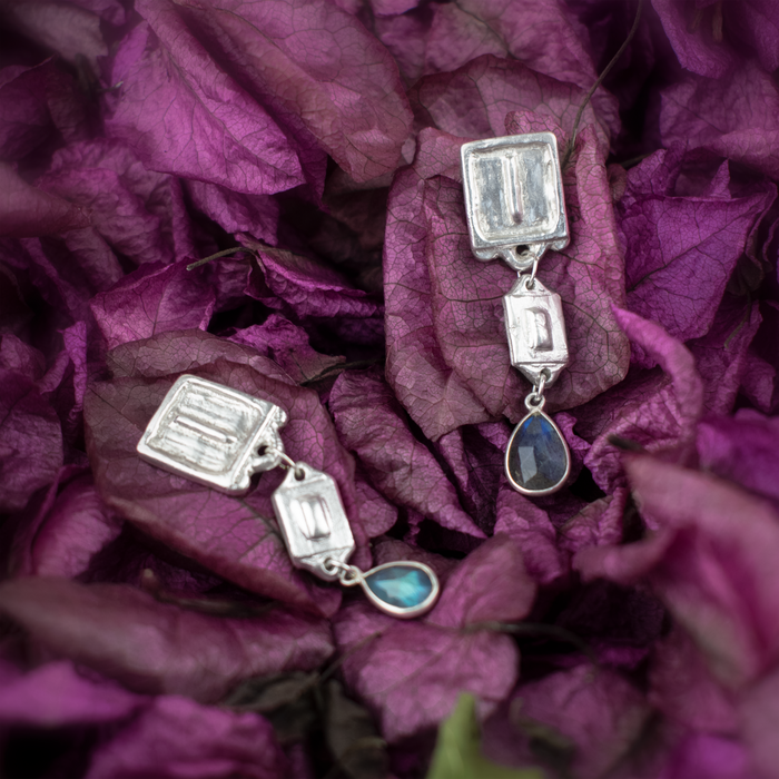 Malen Nocturne Earrings