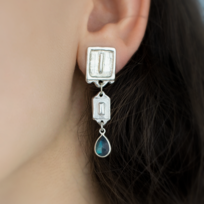 Malen Nocturne Earrings